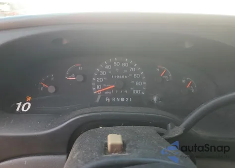 1997 Ford Econoline E350 Super Duty Van from USA, damaged, VIN 1FTJS34L3VHB96366